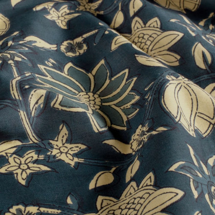 Voile blomma navy 23346