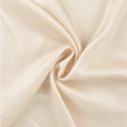 Viskos satin offwhite 510